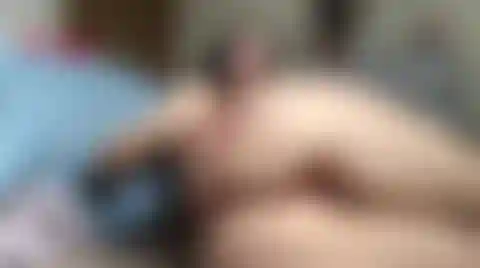 Vídeo de bunda! Confira este clipe fofo inteiramente dedicado à minha bunda!!! Observe-me sacudir, espancar, mexer e lubrificar!