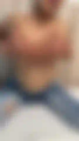 They are the best tits of a 40 -year -old woman hehe.