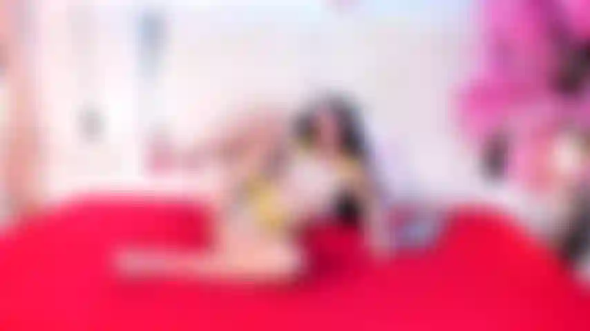 Masturbation in my pussy