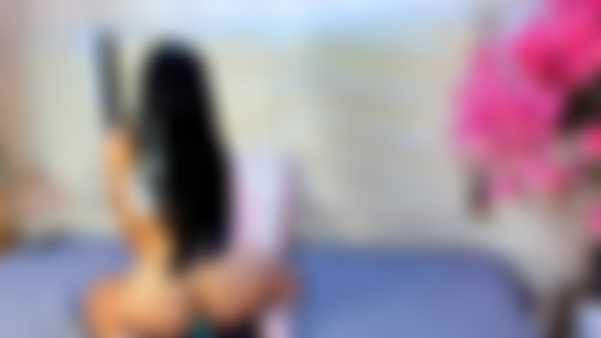 Venha foder essa bucetinha ardente.