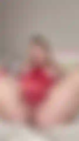 rub my clit for uuu and finger pussyyy