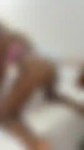 Slo-motion twerking video while wearing a pink thong