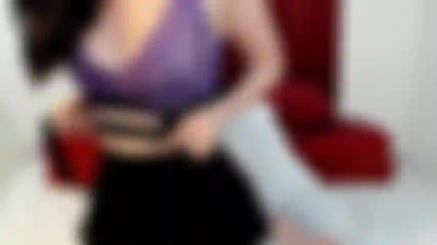 Strip sensual e rebolado nua.