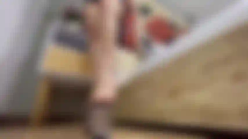 Sua amante precisa de um escravo de verdade.