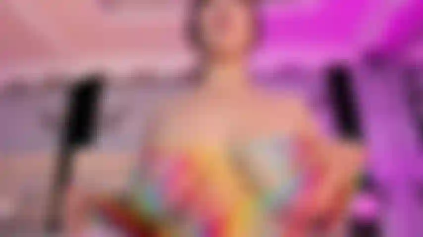 Fill my big tits with cum