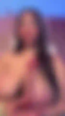 Generous curves that steal glances