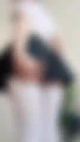 Menina da escola provocação.