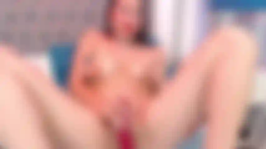 Eu fodo muito rico com meu vibrador.