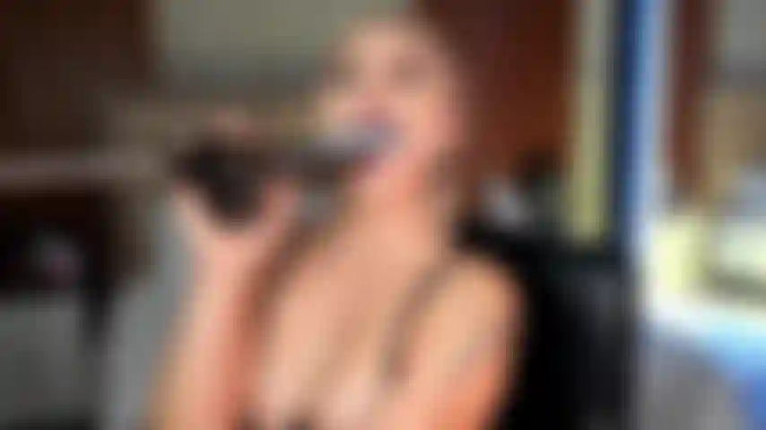 Playing with my throat ... and losing control