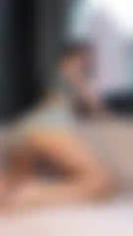 Fazendo twerk de pijama.