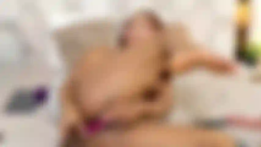 ONE BBC AND ONE WHITE DICK FUCKING MY HOLES #DP