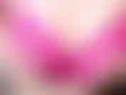 Se você puder seguir todos os meus comandos neste clipe, eu vou tirar meu sutiã. Você vai morder meus peitos repetidamente e só gozar quando eu disser.
