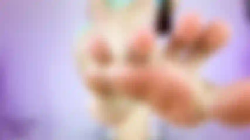 Sissy foot puta humilhação joi coloque sua calcinha preferida e prepare-se para uma joi sexy e humilhante, maricas! Quero ver o quão grande prostituta maricas você realmente é para os meus pés. É perfeito que você tenha levado um fora, pois agora você pode se tornar minha maricas dedicada.