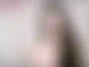 Você não merece acariciar a menos que doa! Então vá em frente... Comece a acariciar e obedeça a todos os meus comandos nessa foda mental. Até o final deste clipe, terei reconectado completamente seu cérebro.