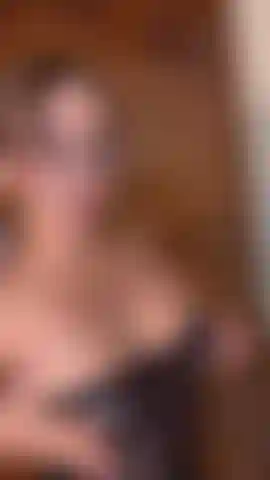 A game of transparencies and desire.