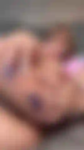 Não preciso te tocar para fazer você sentir.