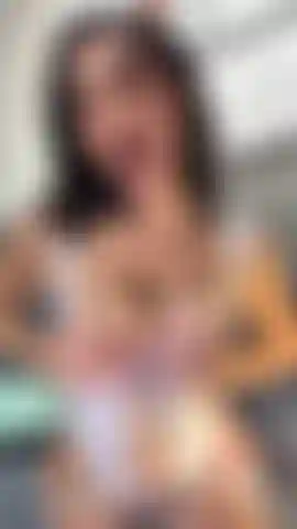 Bounce boobs teasing