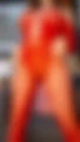 Castigue essa buceta apertada, baby!