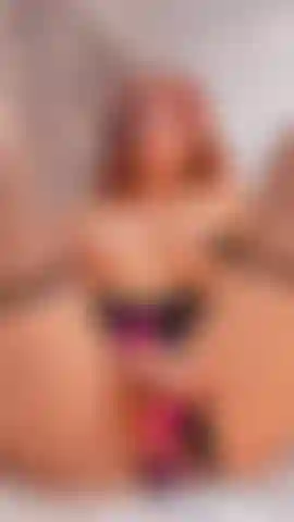 Buceta brinca de esguicho!