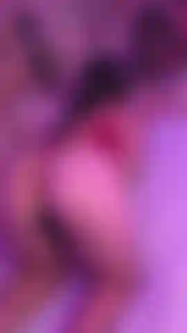 It feels so good, my ass is vibrating with this dildo