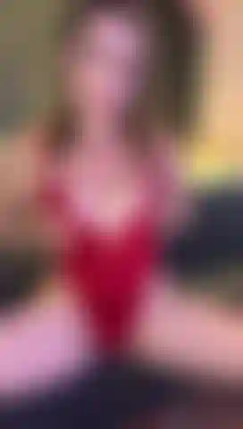 Brinque com minha boceta molhada.