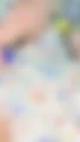 Um plug de coelho no meu cu.