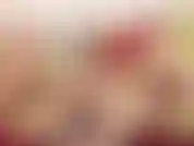 Adoração de pés com cinta em joi.