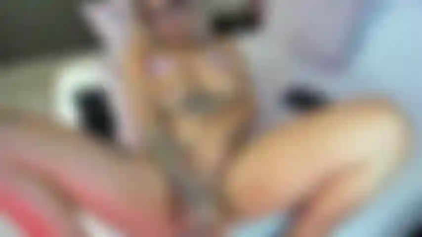 Me foda fundo, sinta como minha buceta aperta seu pau duro enquanto chupa meus peitos grandes, faça-os seus enquanto você me leva ao limite e explodimos ao mesmo tempo de prazer.