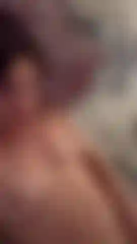 Ouça e veja meu orgasmo antes de me assistir me foder com meu brinquedo grande 😈.