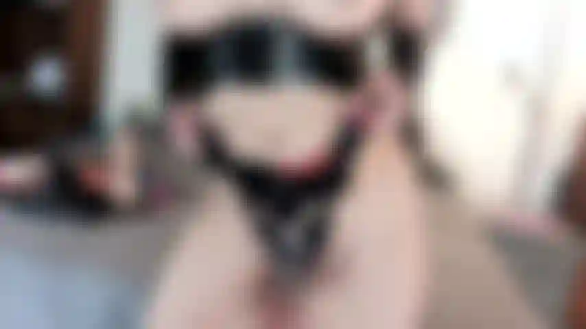 Strap-on brinca bem e duro!