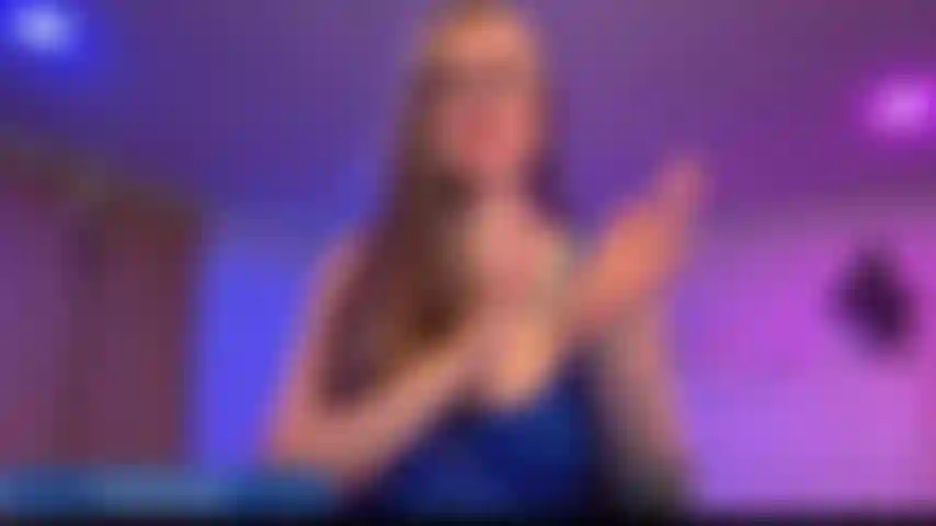 Este é o nível 5 da série greedy farrah: esta é uma série de vídeos muito especial. É interativa e viciante! Você vai ver o lado extremamente ganancioso da deusa e mostrar à deusa o quanto você anseia ser meu paypiggy #1! Com tarefas, um enigma escondido para resolver e fazendo você consumir ar no jantar! Você vai subir de nível? Você vai cumprir cada tarefa conforme ordenado? Claro que vai, porque você não consegue resistir em mostrar sua gratidão com o seu dinheiro! Mostre sua gratidão pela deusa e o quanto de atenção ela está te dando durante essas séries, vai lá pay piggy, mostre à deusa que você é digno!