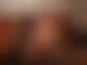 Me masturbando na minha cama com meu vibrador favorito, closes da minha buceta e bunda, me veja gozar e me ouça gemer de prazer.