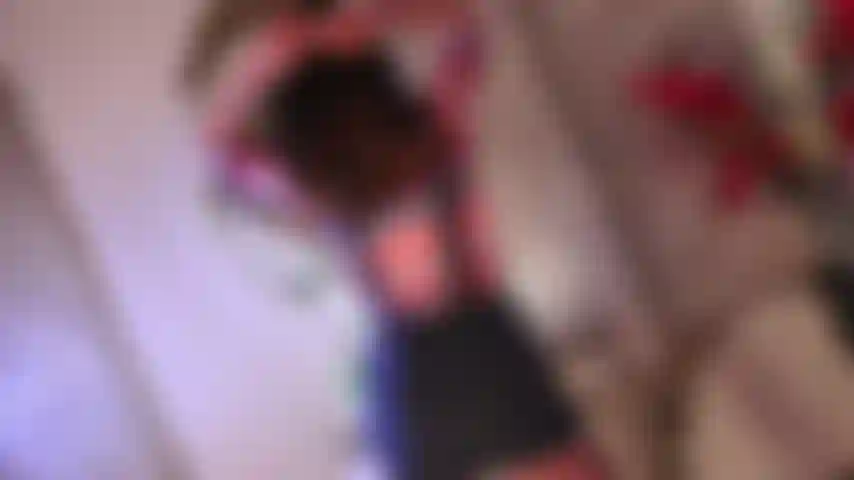 Pussy twerking.