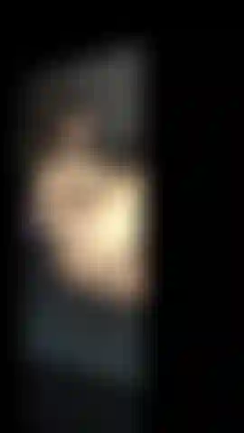 Adoro mostrar a vocês como minha bunda é flexível.