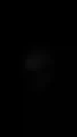 O clipe do chuveiro começa onde estou prestes a enxaguar completamente e só tive que aproveitar a sensação de umidade escorregadia em minhas mãos. Joguei um tiro curto do meu mato molhado, queria ver como é a água.