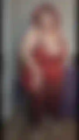 I know y'all have been missing this sexy BBW' curves. worship. pay. obey.