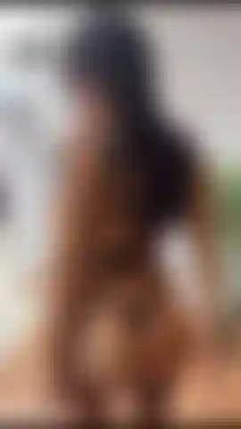 Você gosta da minha bunda? Você vai adorar meus peitos.