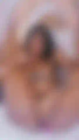 Masturbando minha deliciosa buceta.