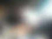 Puxo meus peitos para fora e dirijo exibindo-os, mas rapidamente os cubro. Perto de casa não querendo ser reconhecida, mas com tesão eu paro e toco minha boceta e puxo os peitos para fora provocação do mamilo, orgasmo rápido e com tesão.