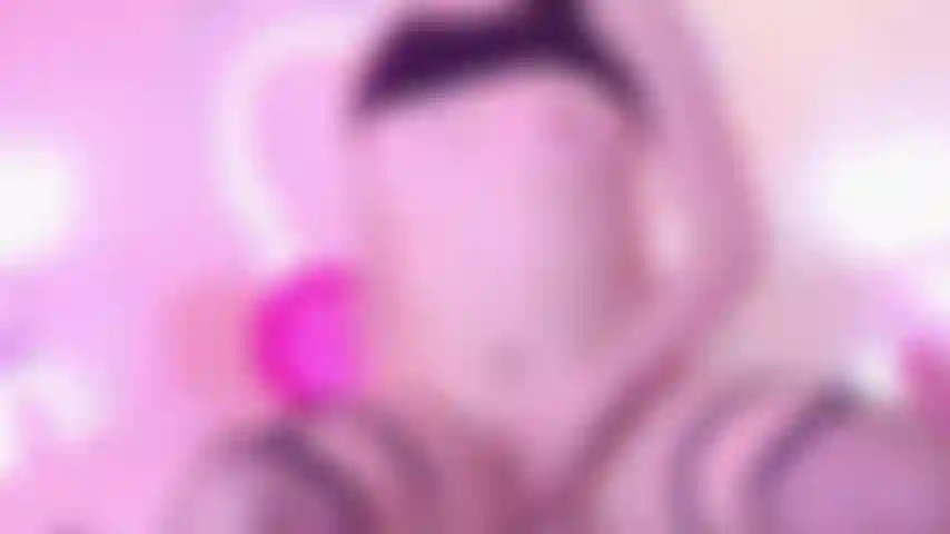 Veja como minha bucetinha rosa apertada fica cada vez mais molhada....
