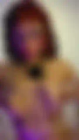 Come rub your cock against my boobs, love