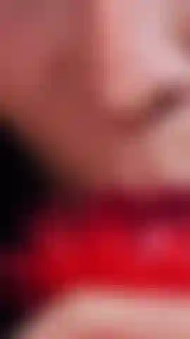 Humor travesso: há algumas coisas que simplesmente não consigo esconder: meu rabinho me entrega, e isso te enlouquece.🔥.