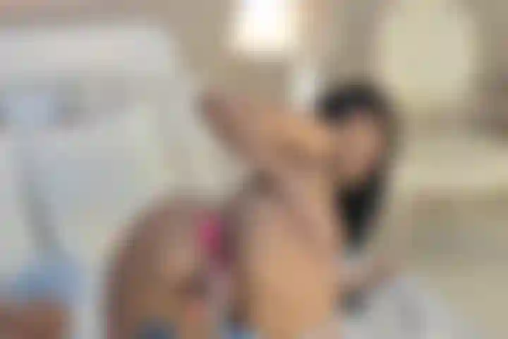 Ela fica muito gostosa no estilo cachorrinho.