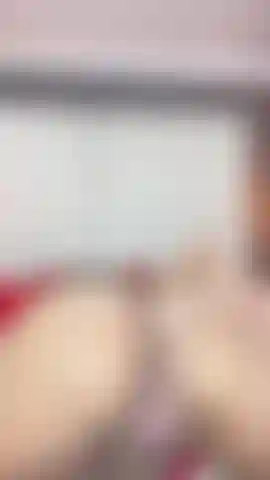 Aproveite minha bunda.