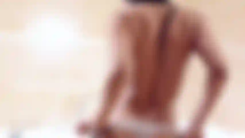 Comigo na jacuzzi.