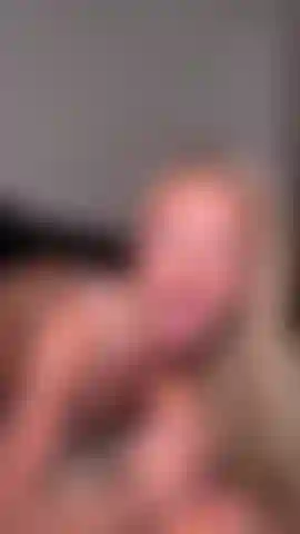 O boquete mais profundo e mais molhado de todos os tempos! Com um pouco de joi para completar...