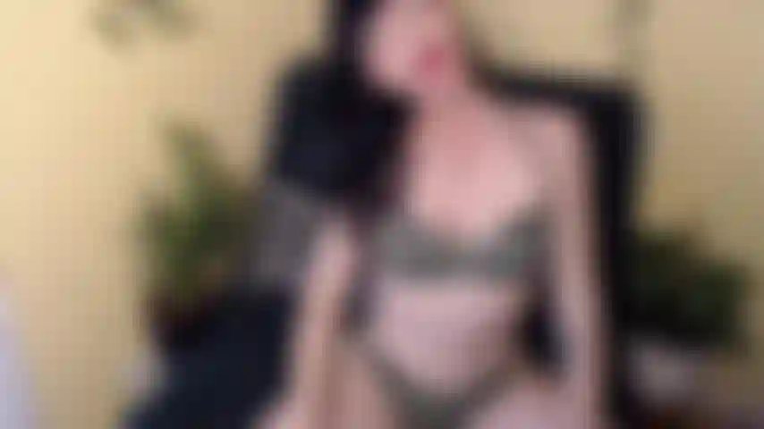 Sph em um biquíni verde. Seu pau me deixa doente.