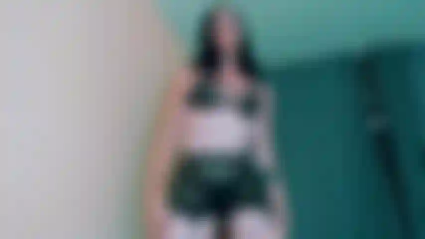 Findom: adoração à deusa.