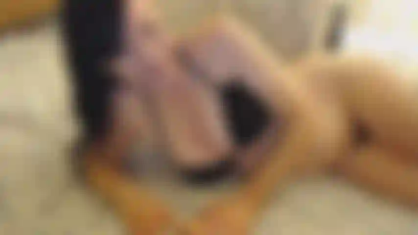 Sph!!! Medindo seu pintinho! Quantos anos é o seu?