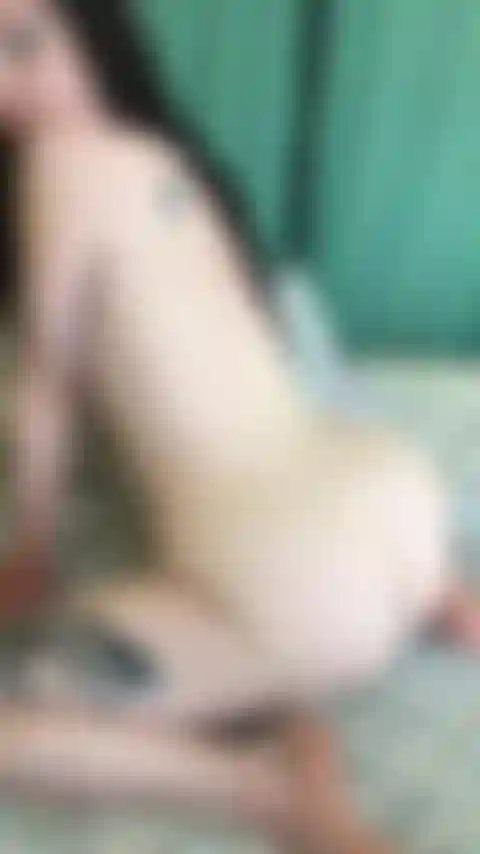 Twerking e joi. Twerking enquanto digo como acariciar seu pau.